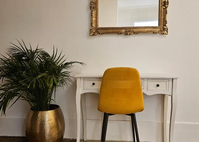 Entier, 2 Apartment
